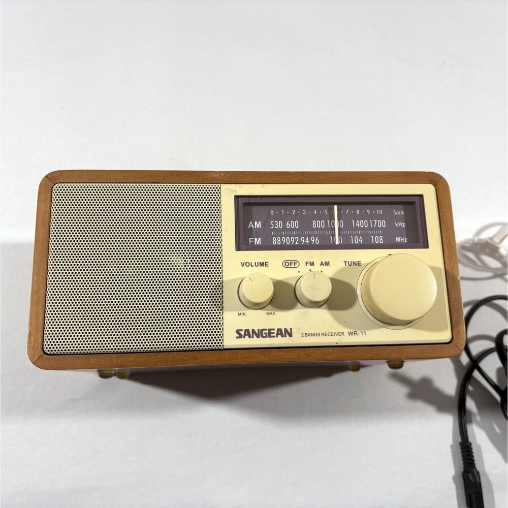 Sangean WR-11 AM/FM Tabletop Radio 2 Bands Receiver Wooden Cabinet Retro Tested